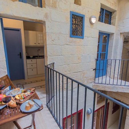 Casa San Carlo Lägenhet Valletta Exteriör bild