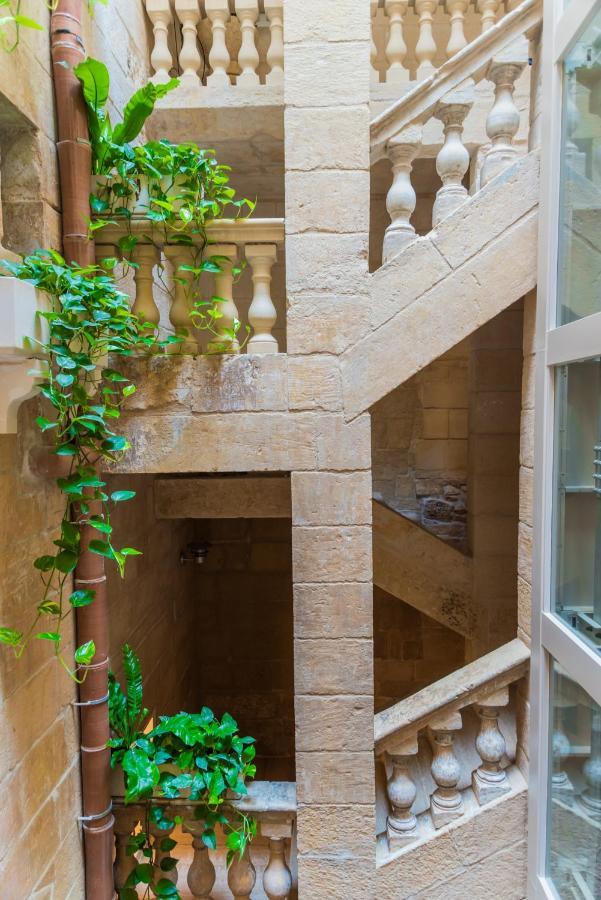 Casa San Carlo Lägenhet Valletta Exteriör bild