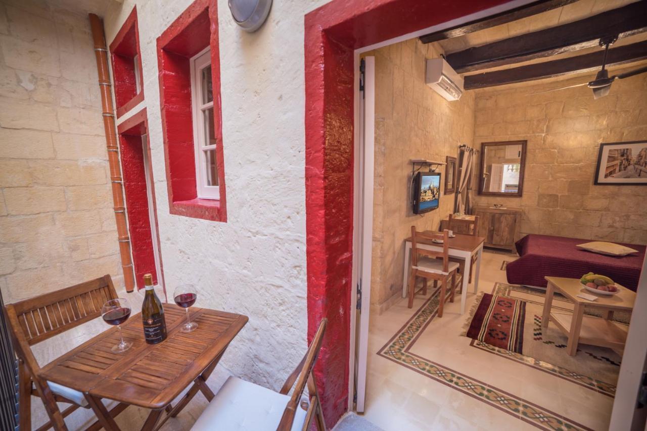 Casa San Carlo Lägenhet Valletta Exteriör bild