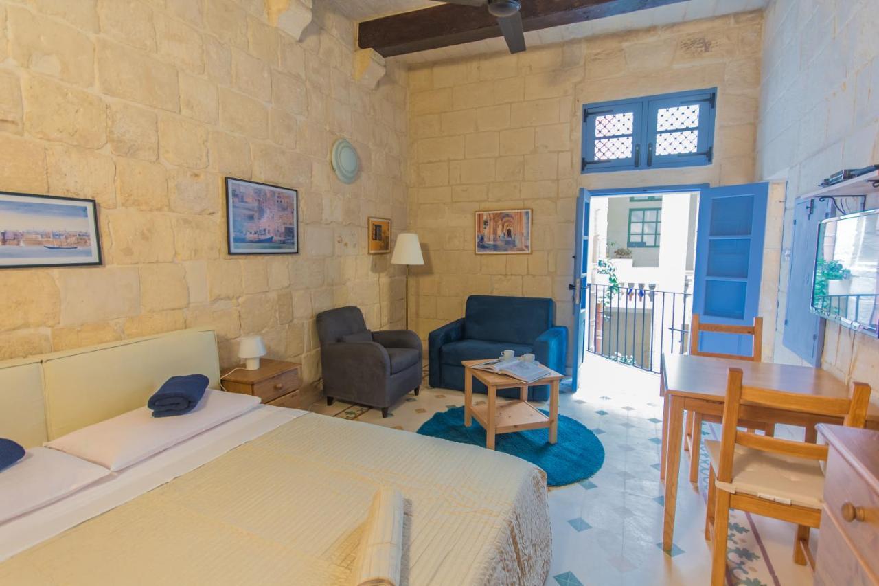 Casa San Carlo Lägenhet Valletta Exteriör bild