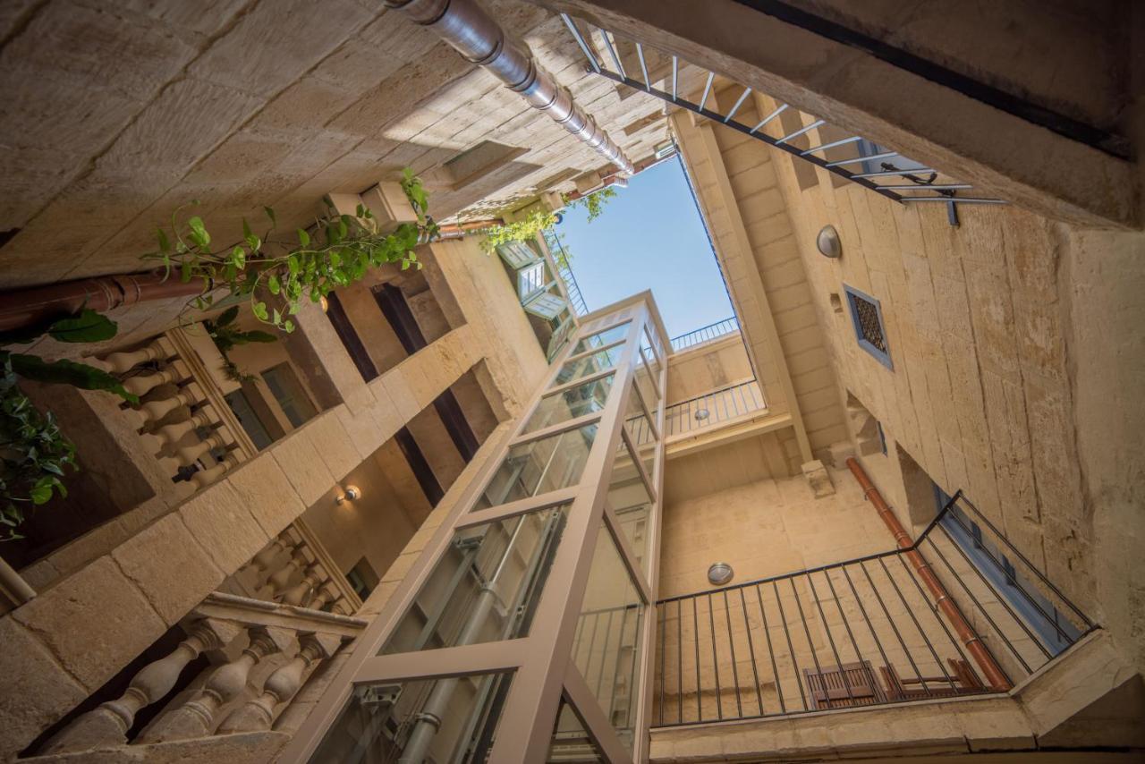 Casa San Carlo Lägenhet Valletta Exteriör bild