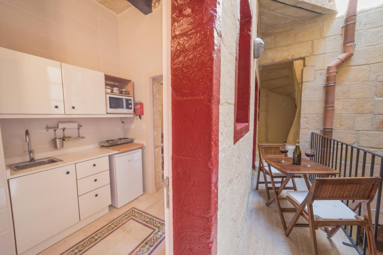 Casa San Carlo Lägenhet Valletta Exteriör bild