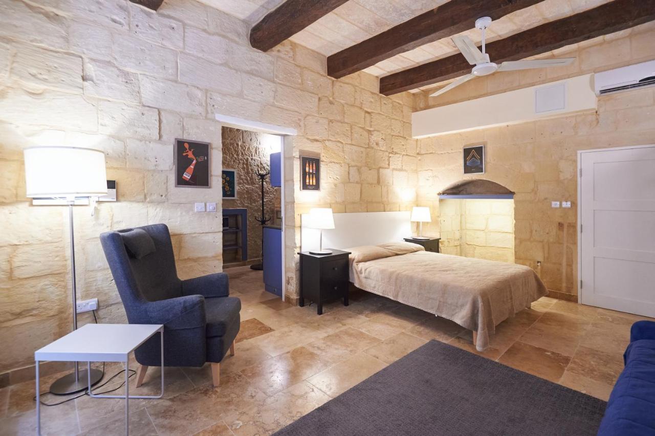 Casa San Carlo Lägenhet Valletta Exteriör bild